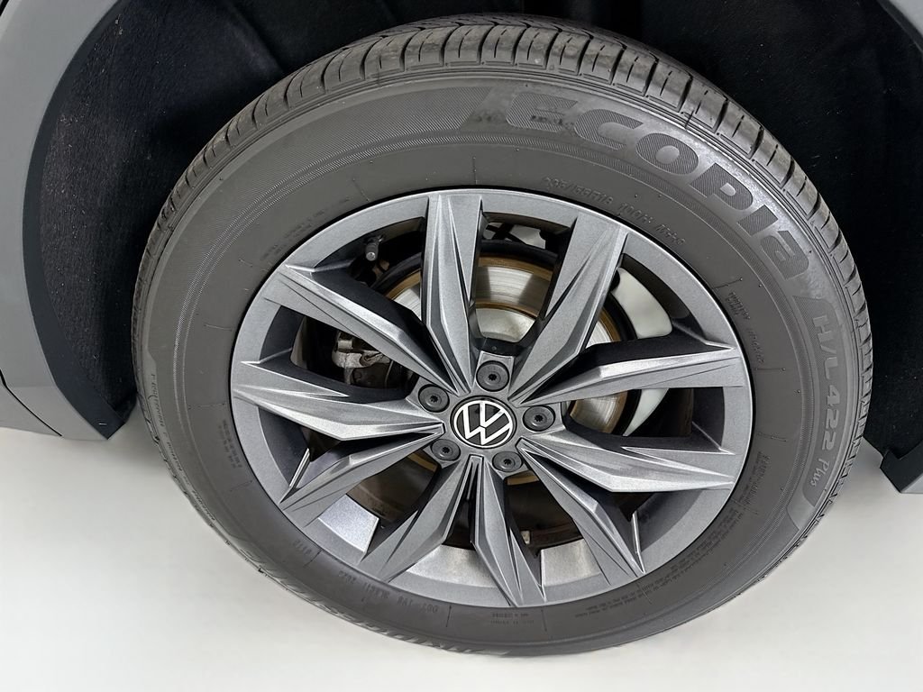 Certified Used 2023 Black Volkswagen 2.0T SE image 30