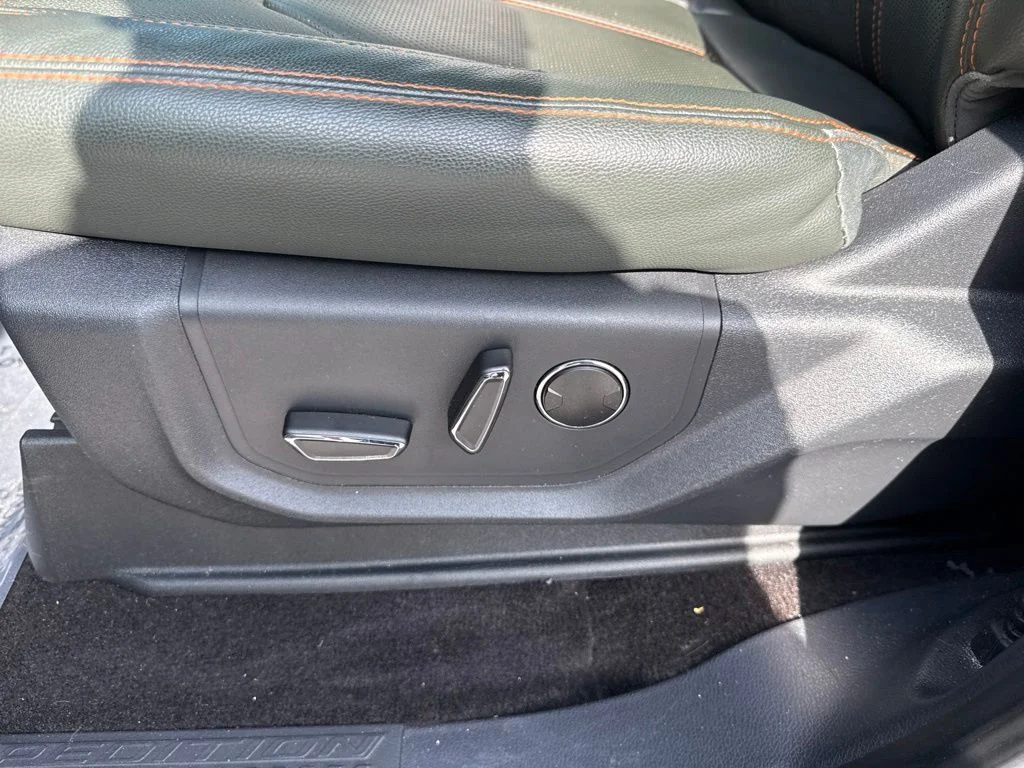 Used 2022 Black Metallic Ford Timberline image 15