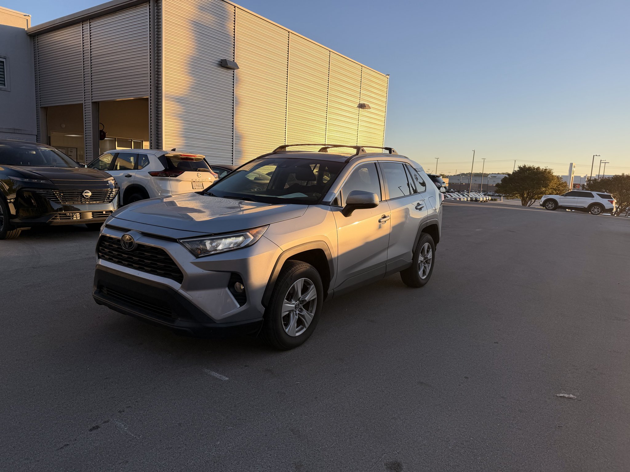 Used 2019 Silver Sky Metallic Toyota XLE image 1