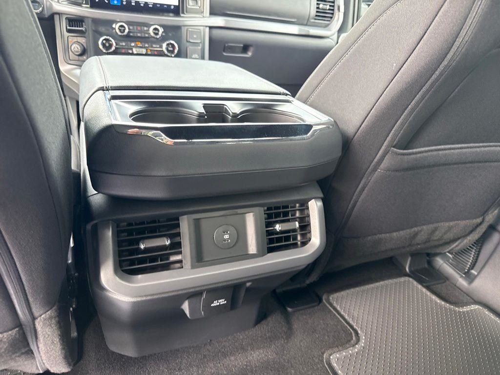 New 2026 Agate Black Metallic Ford XLT image 44