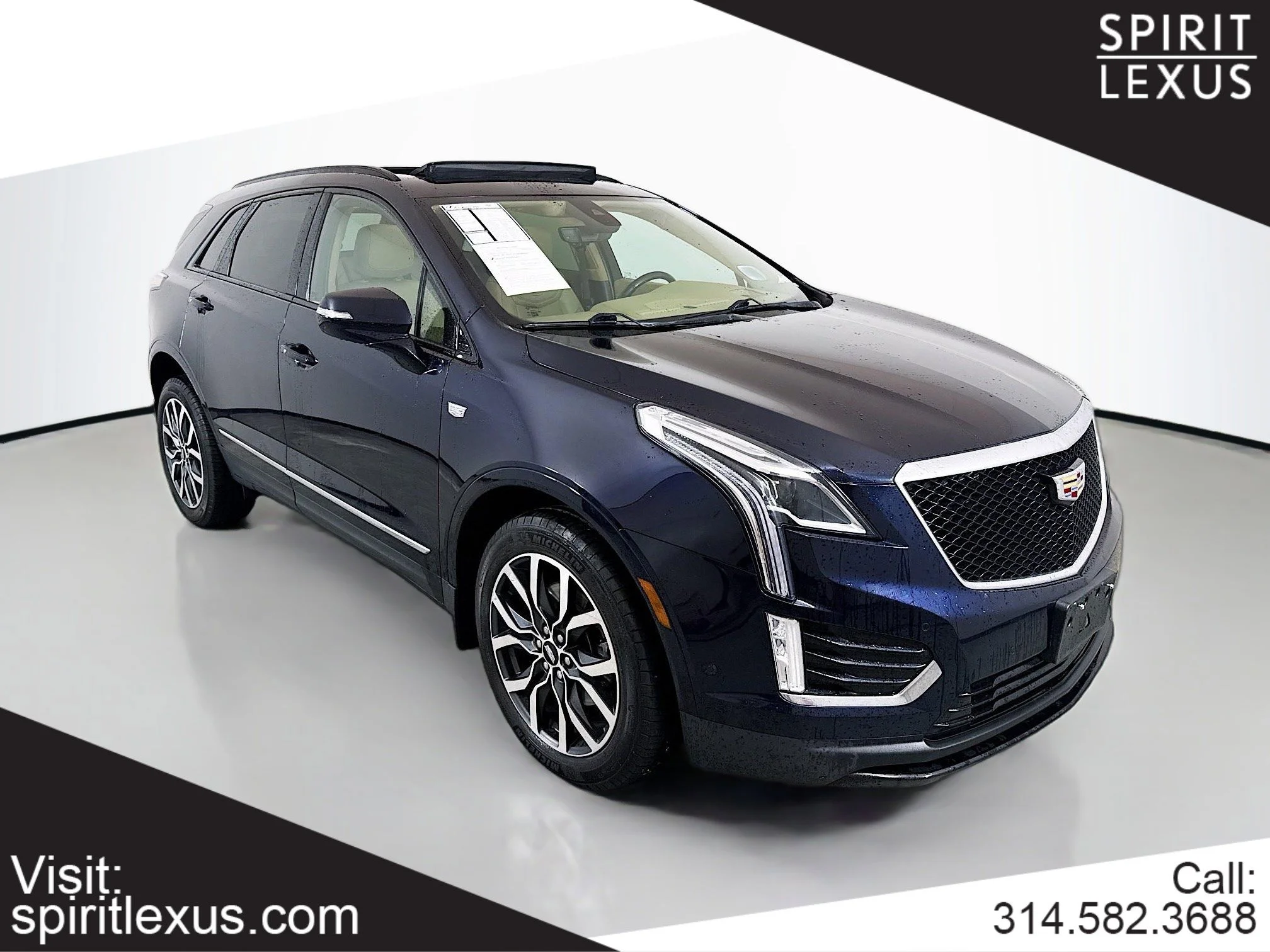 2021 Cadillac XT5 AWD Sport's photo