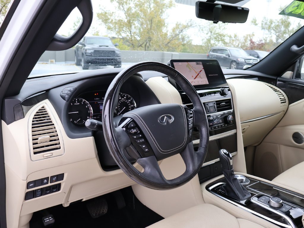 Used 2023 Moonstone White INFINITI Sensory image 22