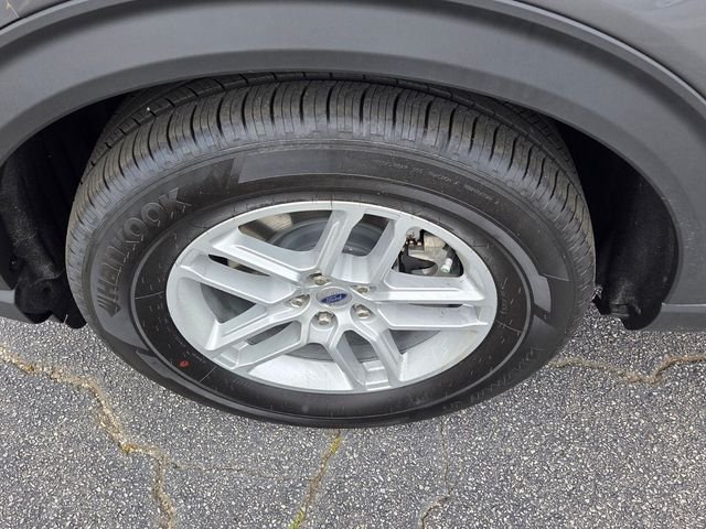 New 2026 Carbonized Gray Metallic Ford Active image 10