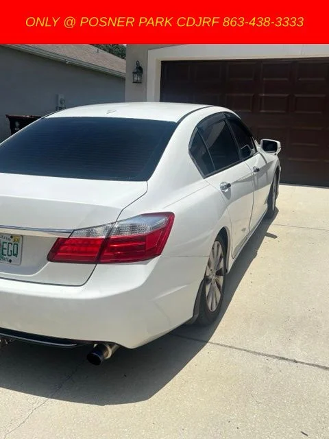 Used 2014  Honda EX-L image 4