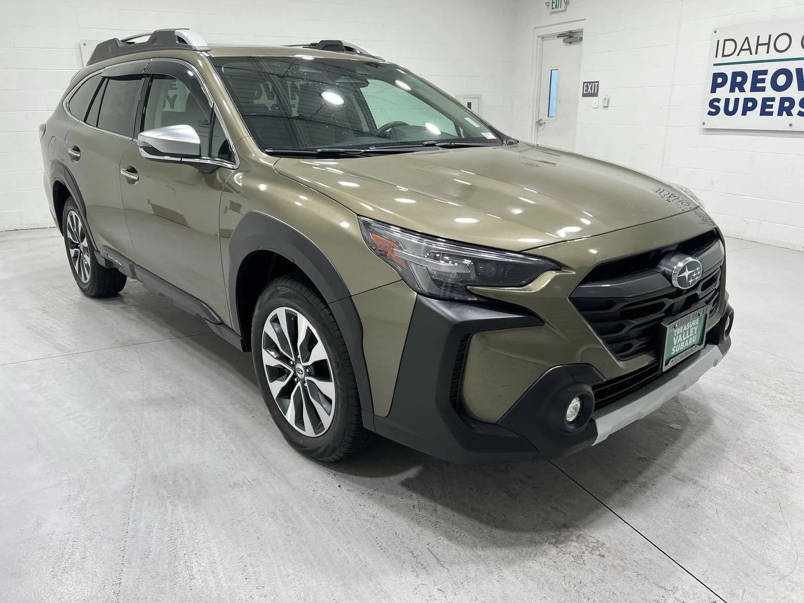 Used 2024 Brown Subaru Touring XT image 2