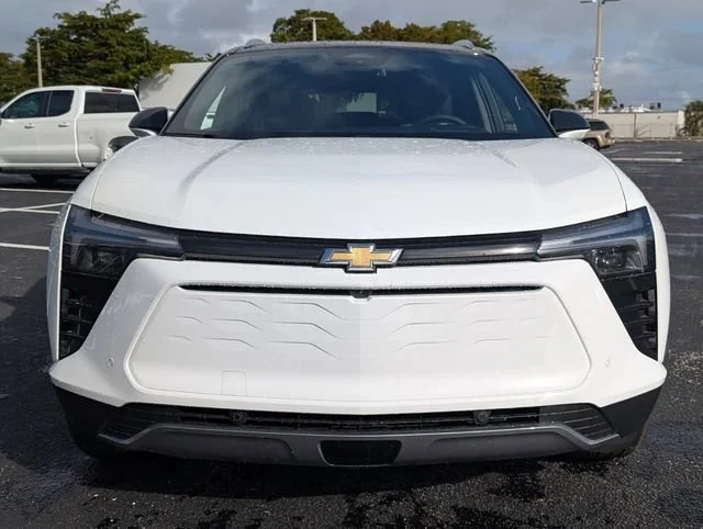 New 2026 Summit White Chevrolet LT image 2