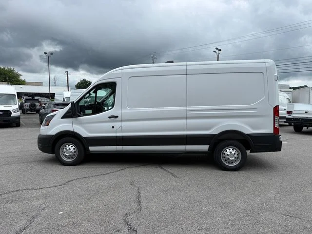 New 2026 Oxford White Ford Cargo Van image 7