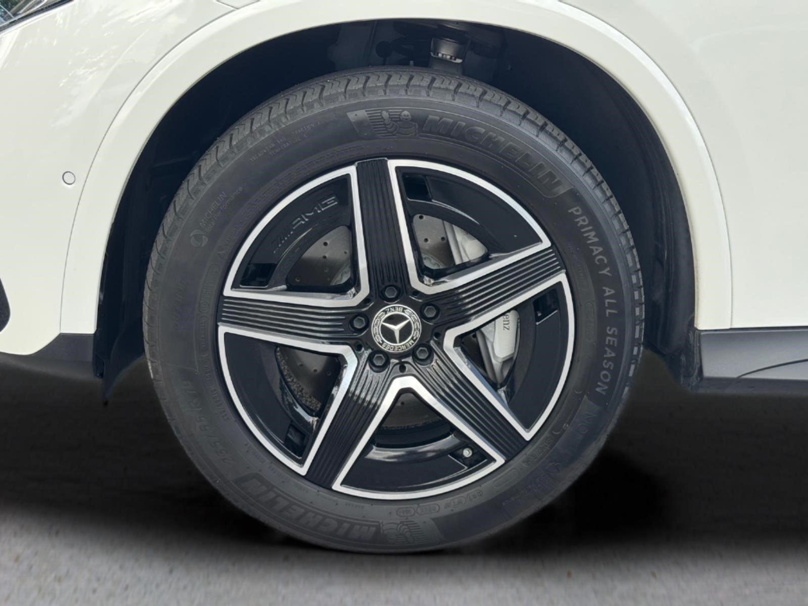 2024 Mercedes-Benz GLC GLC 300 - Photo 9
