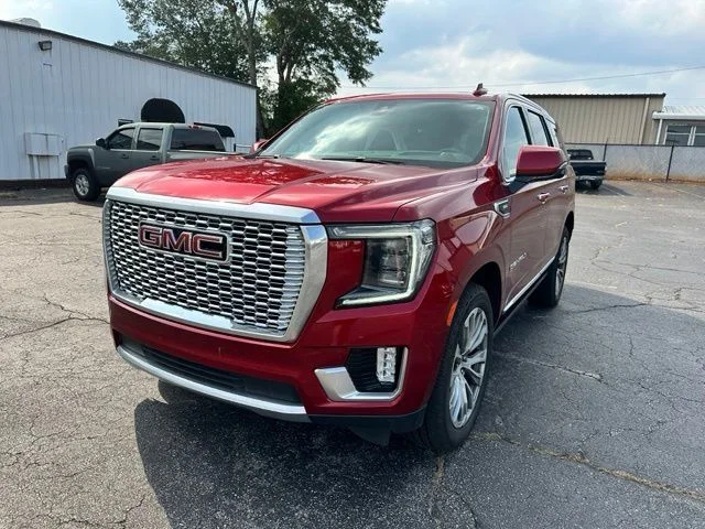 Used 2021 Red GMC Denali image 4