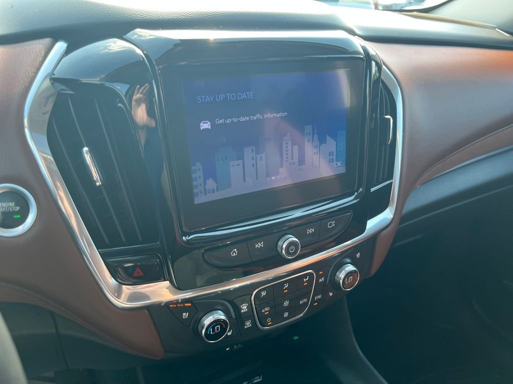 Used 2021 Beige Chevrolet High Country image 17