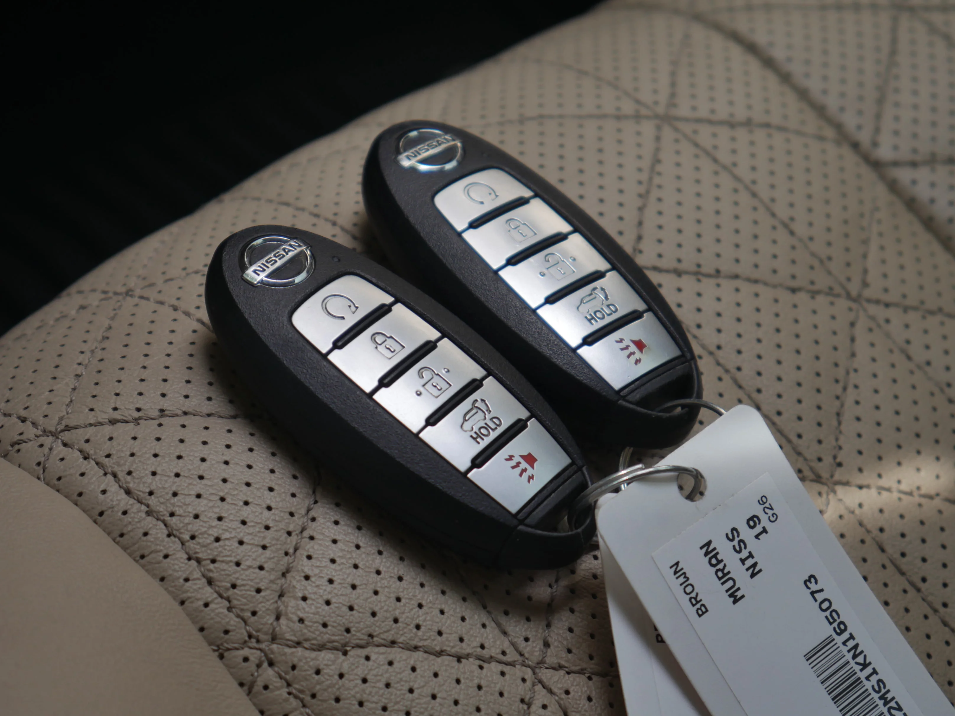 Used 2019 Mocha Almond Pearl Nissan Platinum image 31