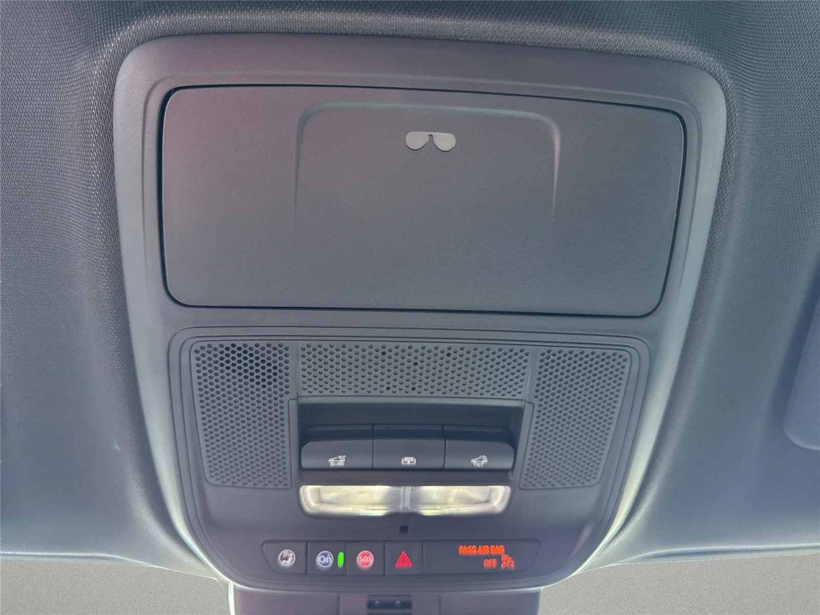Used 2026 Sterling Metallic GMC Elevation image 29