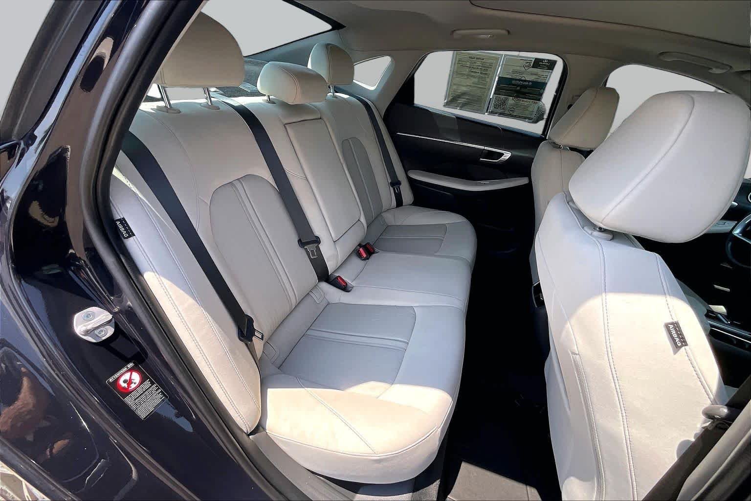 Used 2023 Carbon Blue Hyundai SEL image 18