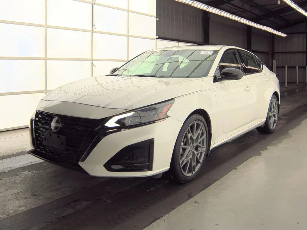 2024 Nissan Altima