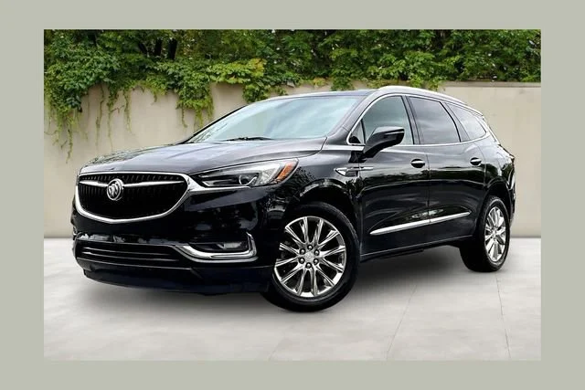 2019 Buick Enclave Essence AWD's photo