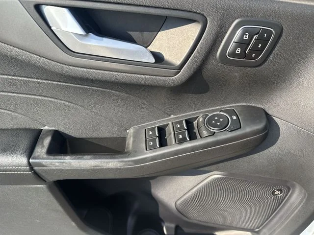 Used 2023 White Ford Active image 28
