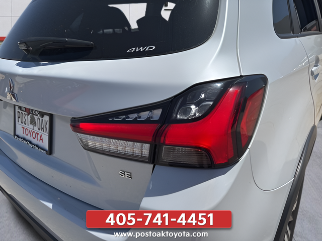 Used 2023 White Mitsubishi 2.0 LE image 14