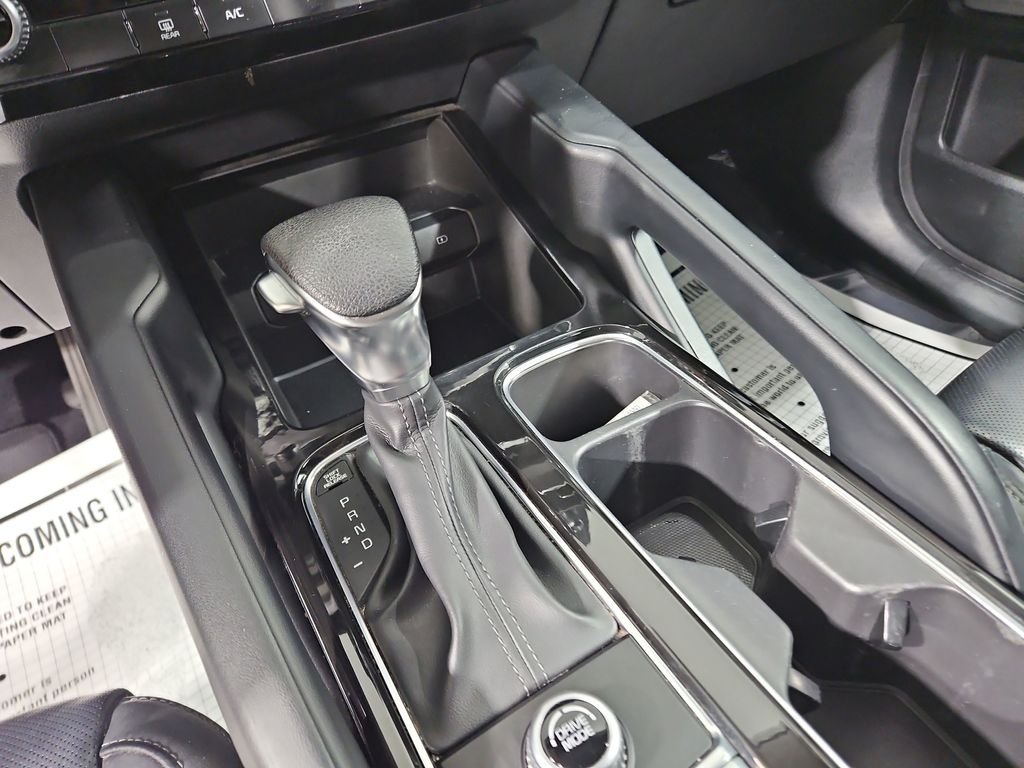 Used 2020 Ebony Black Kia LX image 23