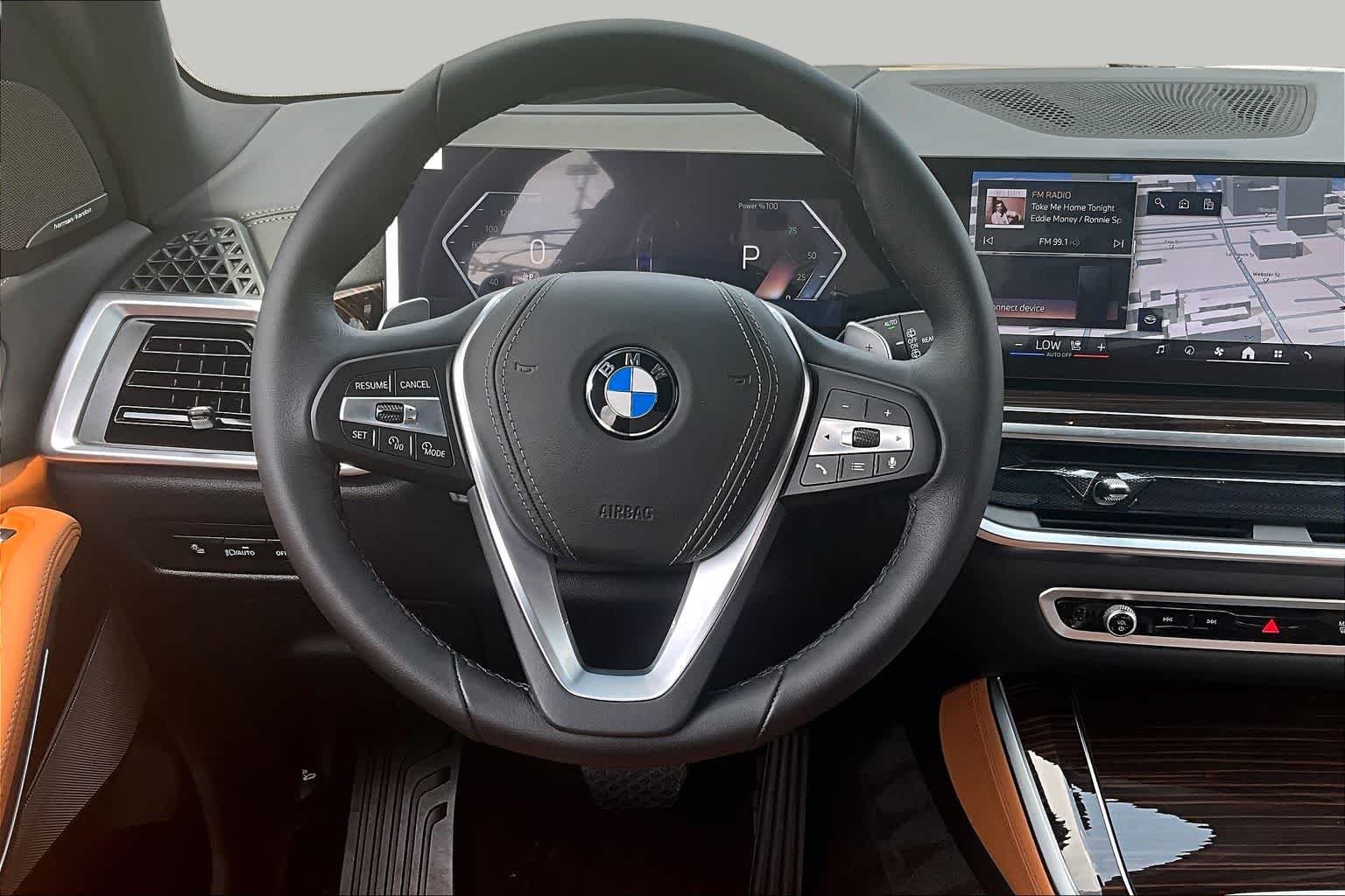 Used 2026 Tanzanite Blue II Metallic BMW sDrive40i image 5
