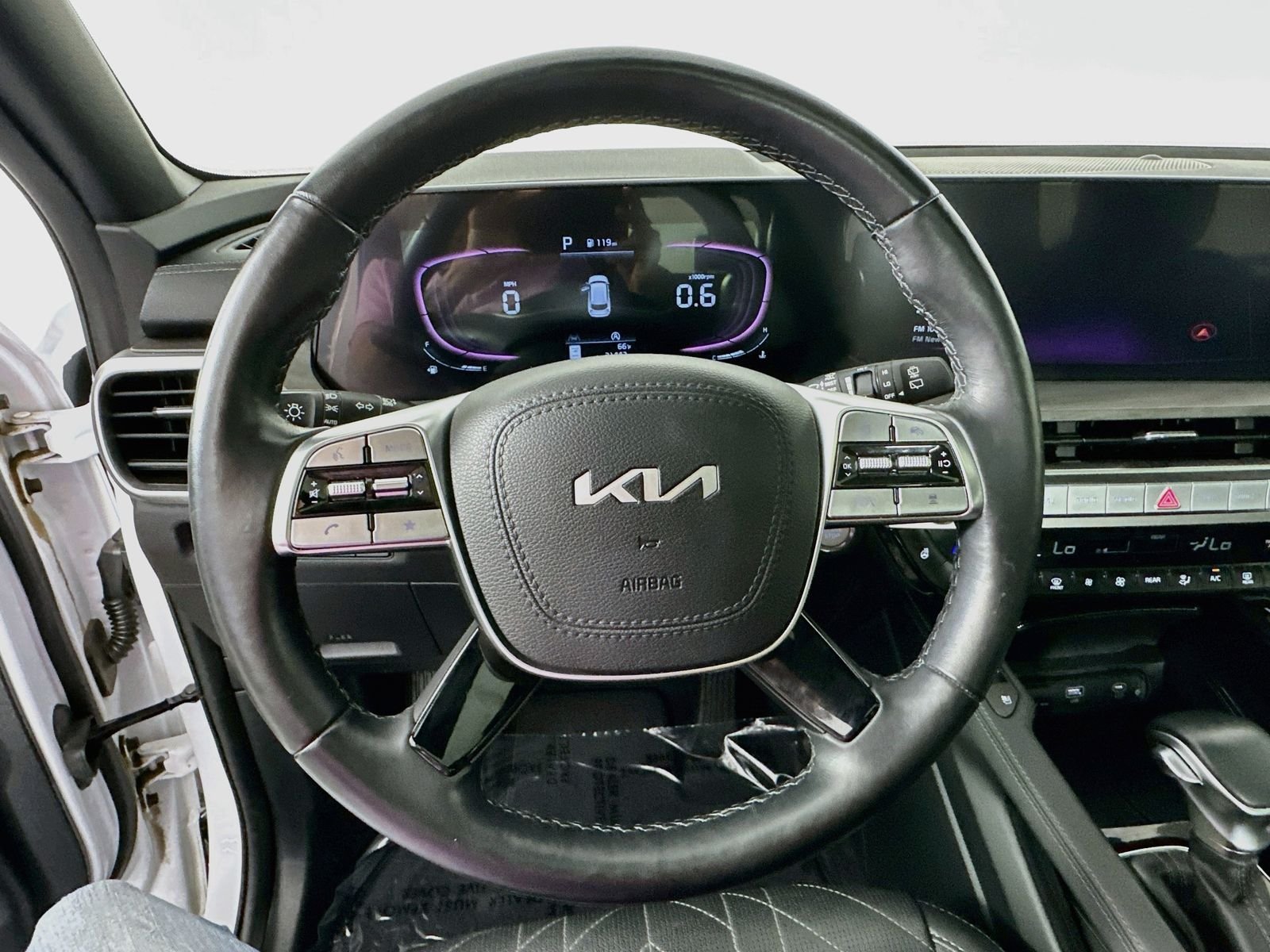 Used 2024 Glacial White Pearl Kia EX X-Line image 11