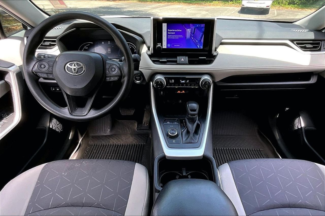 Used 2024 White Toyota XLE image 7