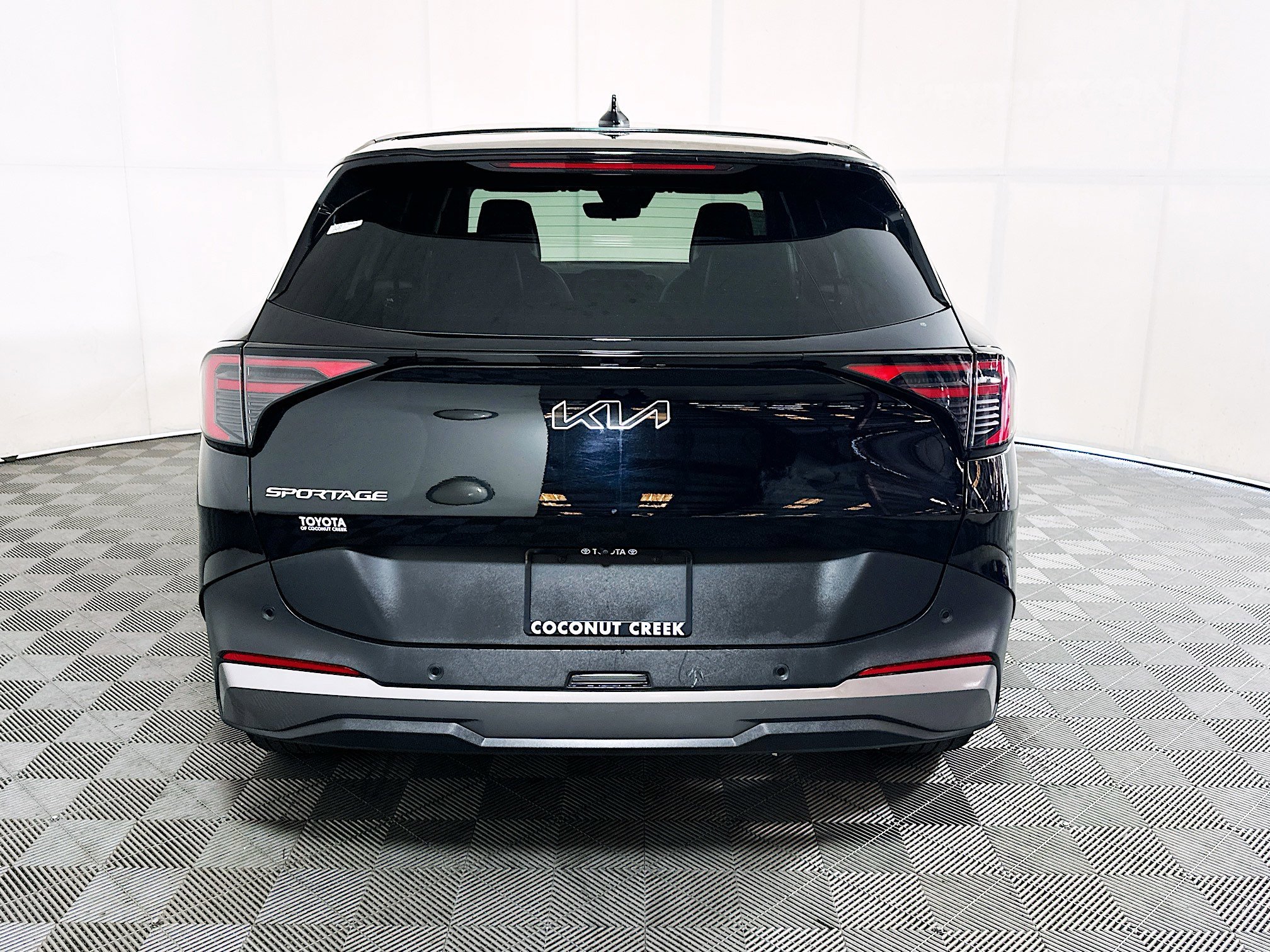 Used 2026 Ebony Black Kia EX image 4