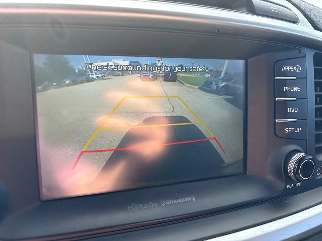 Used 2017 Purple Kia LX image 22