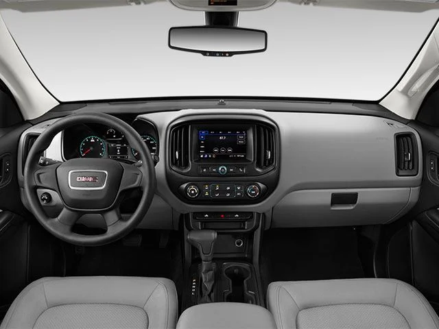 Used 2024 Summit White GMC Elevation image 3