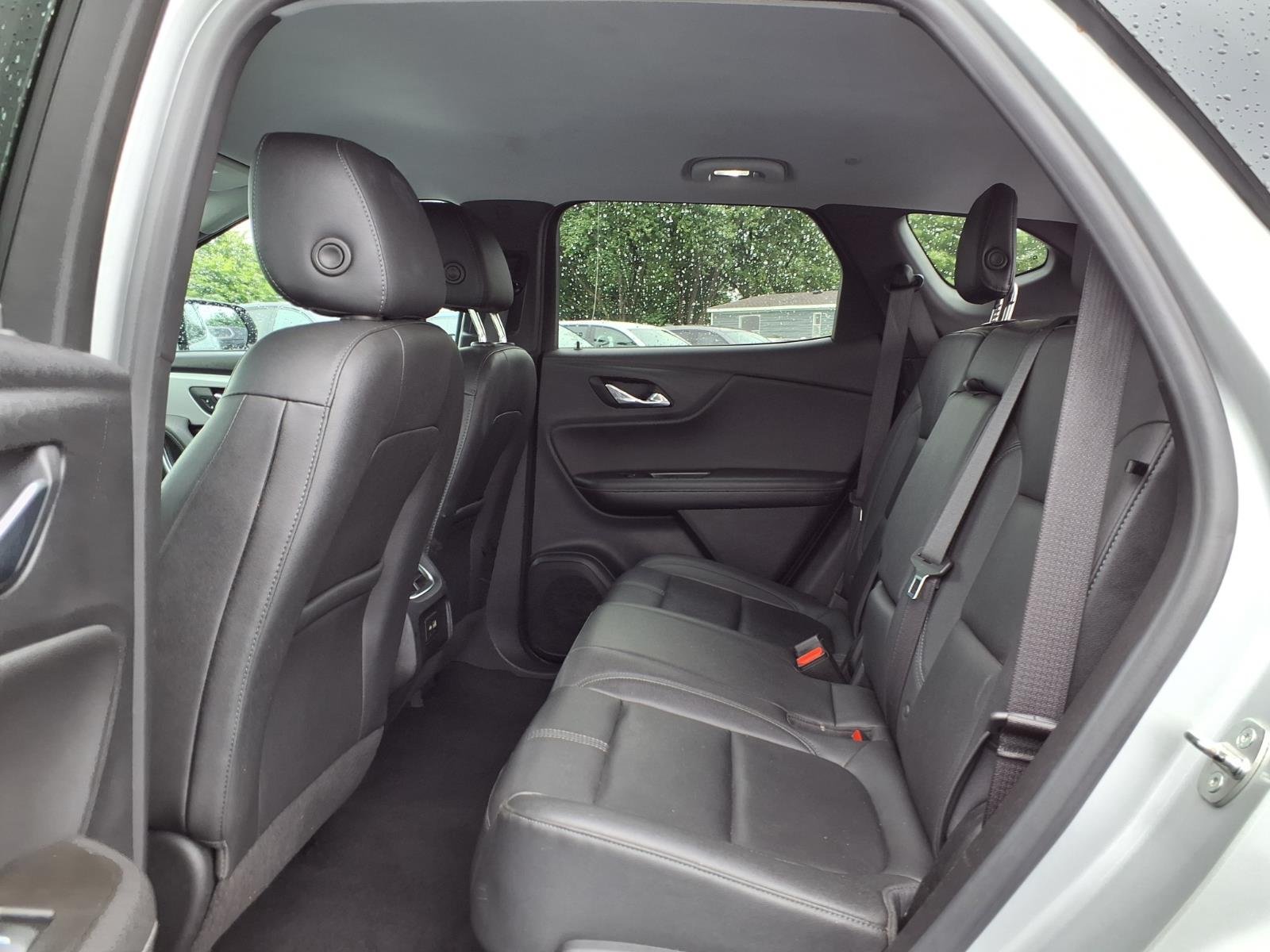 Used 2021 SILVER ICE METALLIC Chevrolet LT image 23