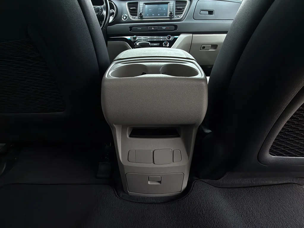 Used 2019 Snow White Pearl Kia EX image 20
