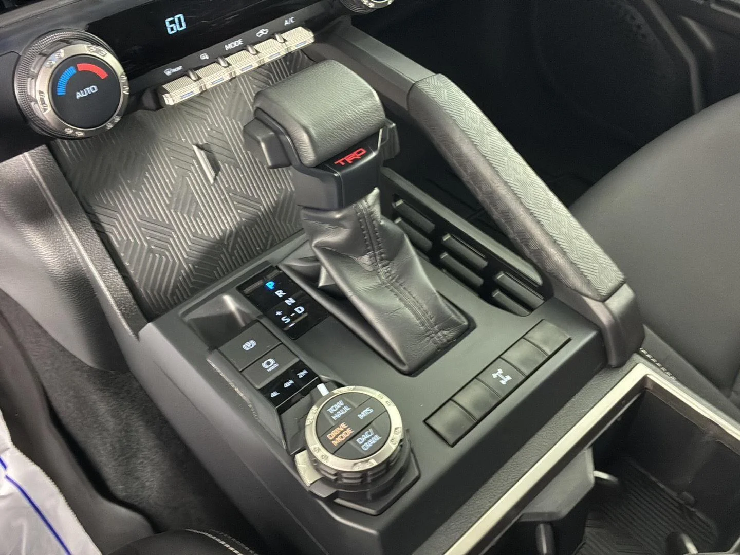 Used 2024 Ice Cap Toyota TRD Off-Road image 36