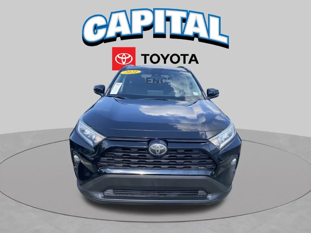 Used 2021 Black Toyota XLE image 19