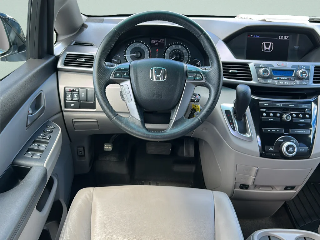 Used 2011 Blue Honda EX-L image 15
