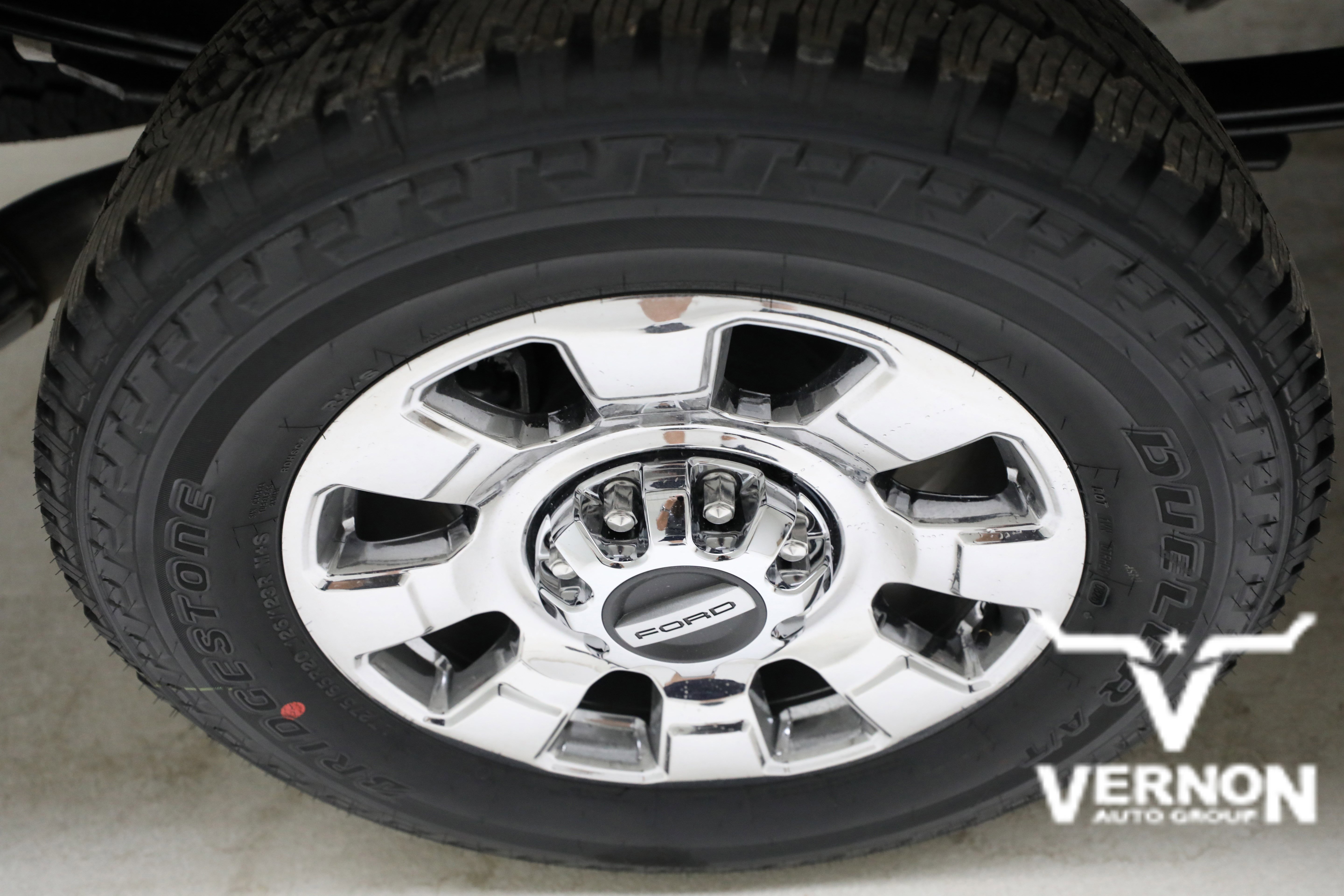 New 2026 Carbonized Gray Metallic Ford  image 31