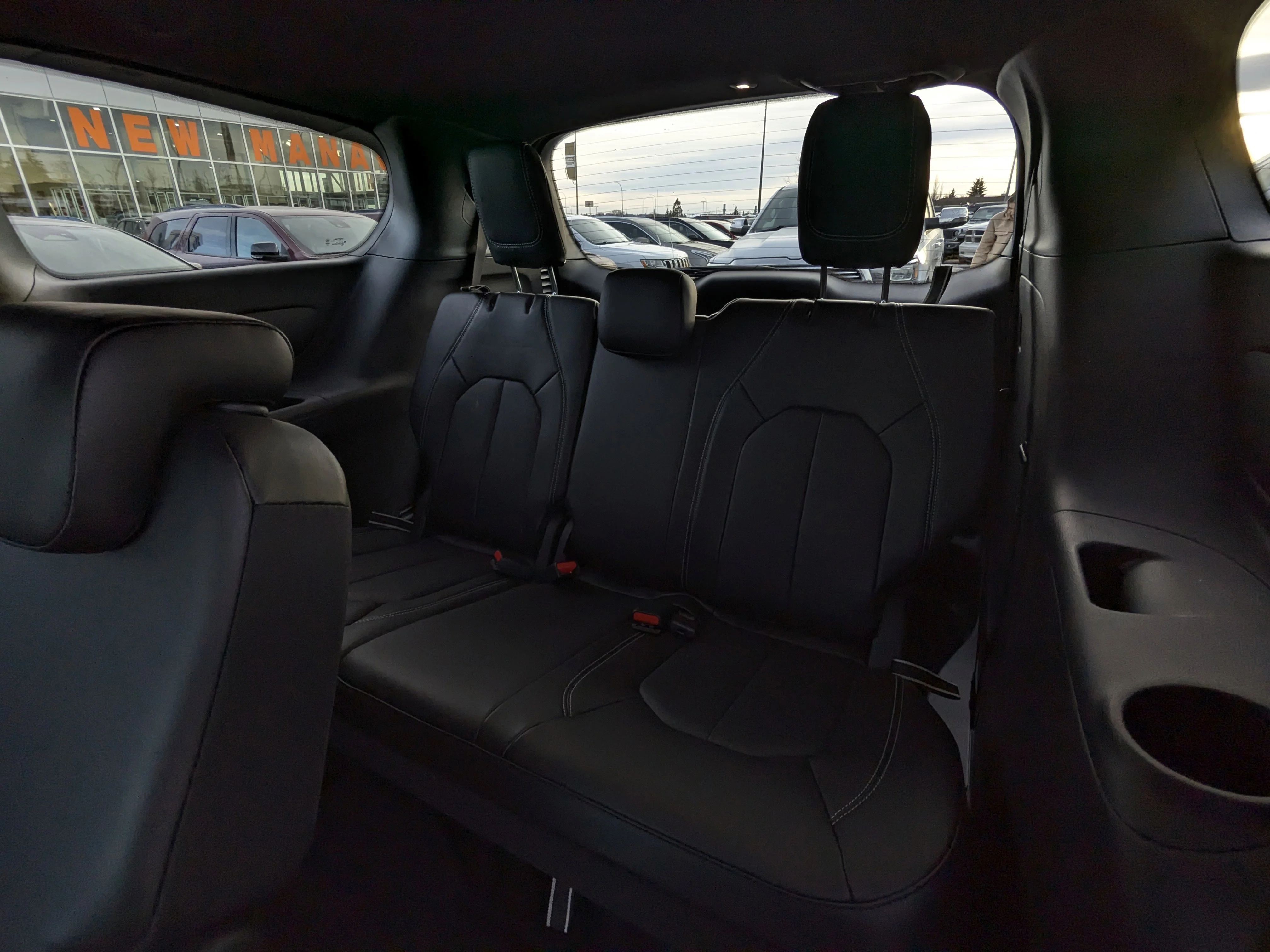 New 2026 Black Chrysler Select - Capri Leather - Power Sliding Doors - Stow & Go & Tons More! image 30