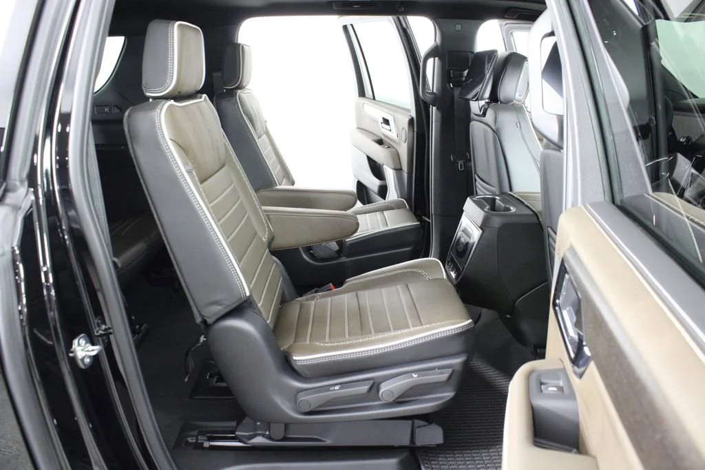 New 2026 Onyx Black GMC Denali Ultimate image 15