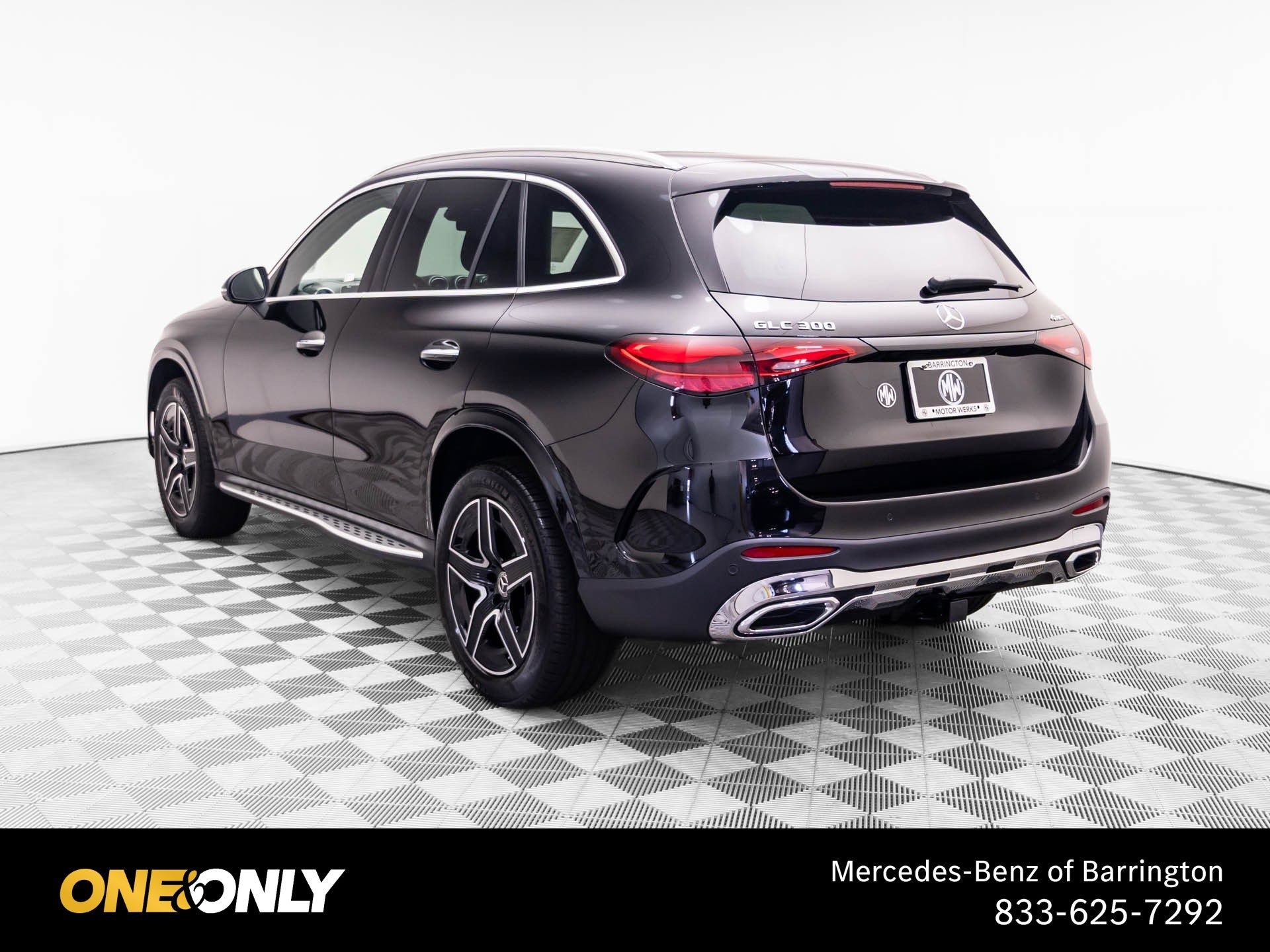 New 2027 Obsidian Black Metallic Mercedes-Benz GLC 300 image 3