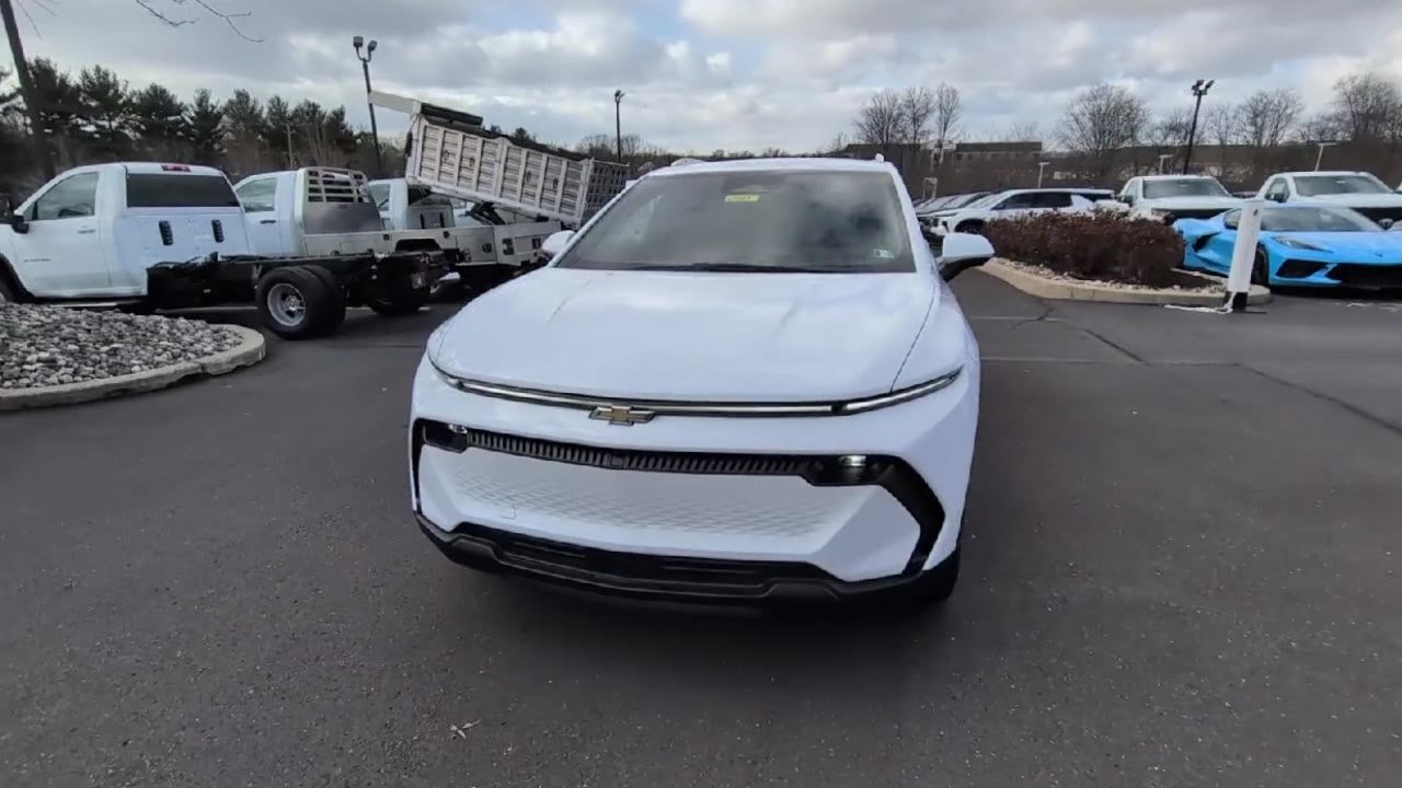 2026 Chevrolet Equinox EV 2LT - Photo 38
