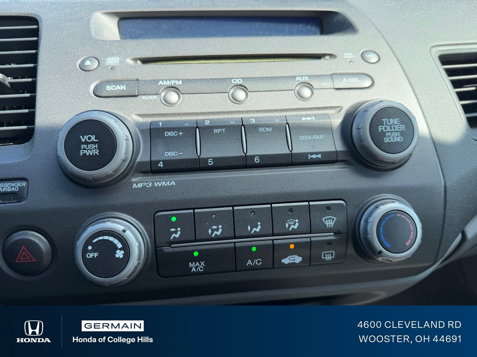 Used 2008 Fiji Blue Pearl Honda LX image 20