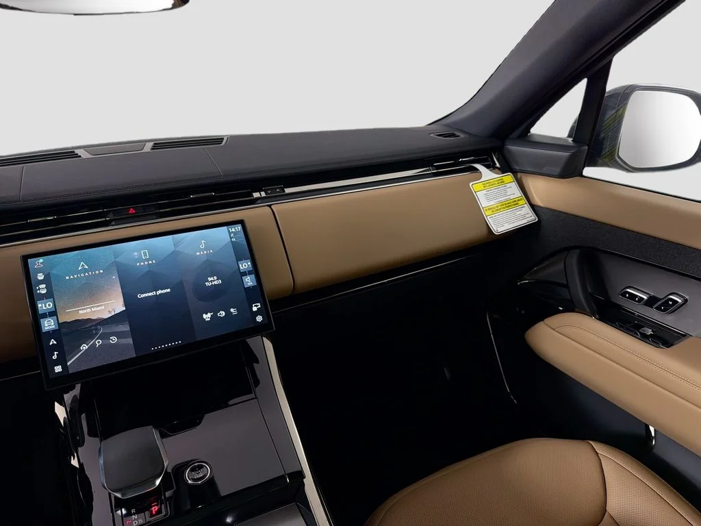 New 2026 Varesine Blue Land Rover SE image 25