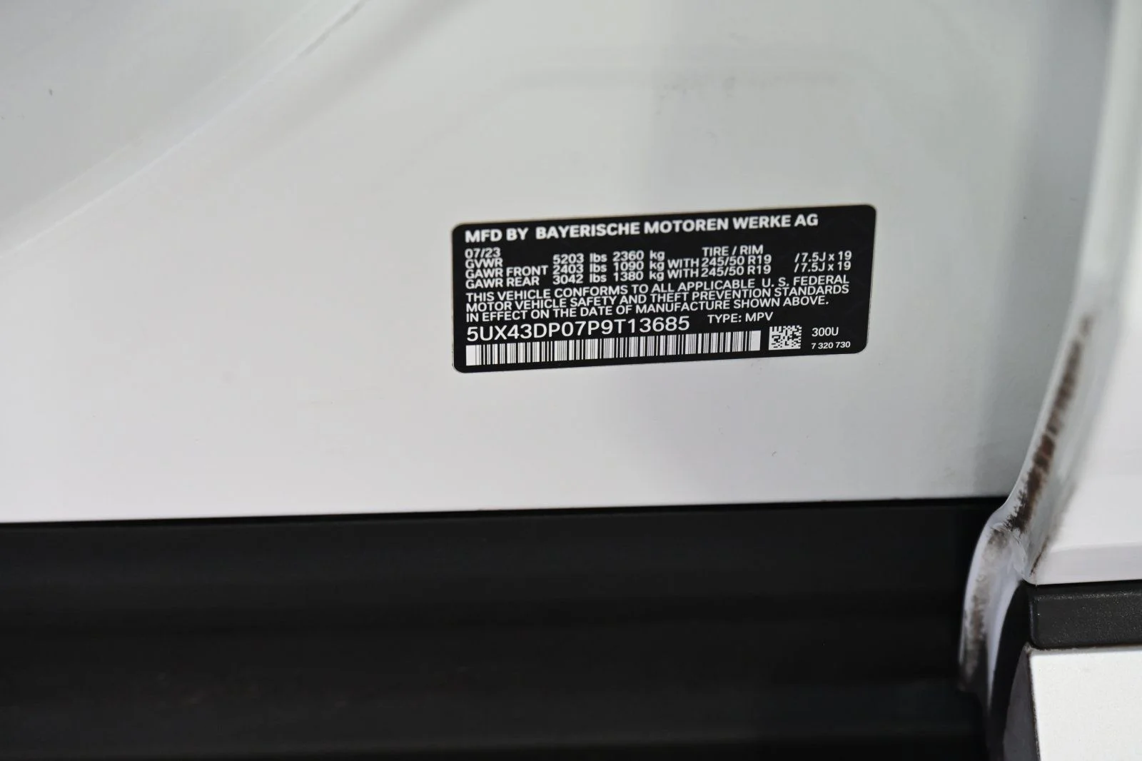Used 2023 Alpine White BMW sDrive30i image 22