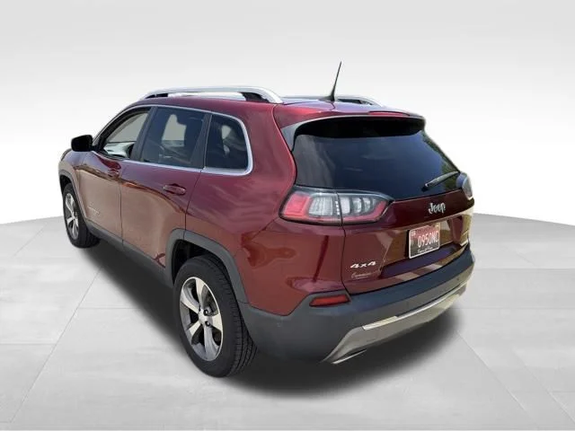 Used 2019 Red Jeep Limited image 5