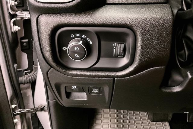 2025 RAM Ram 1500 Pickup Tradesman - Photo 37