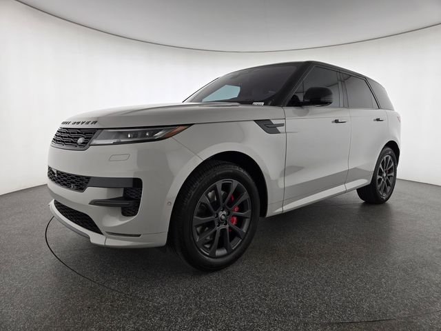 Used 2023 Gray Land Rover SE Dynamic image 27