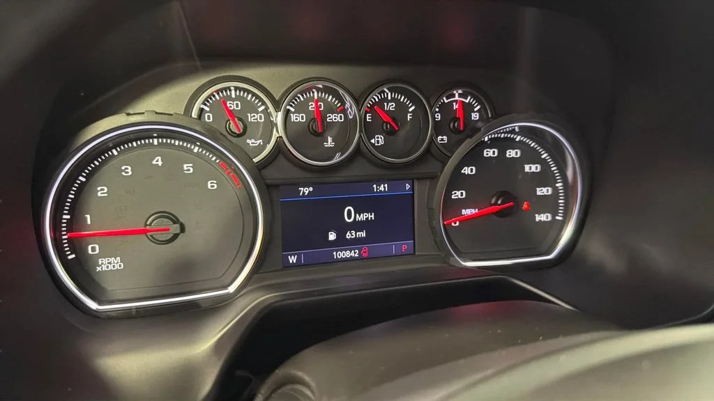 Used 2021 BLACK Chevrolet LT image 20