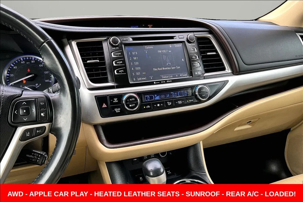Used 2019 Red Toyota XLE image 9