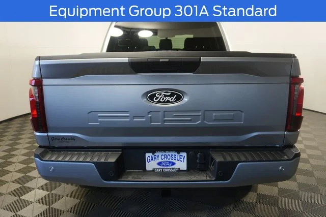 New 2026 Iconic Silver Metallic Ford XLT image 4