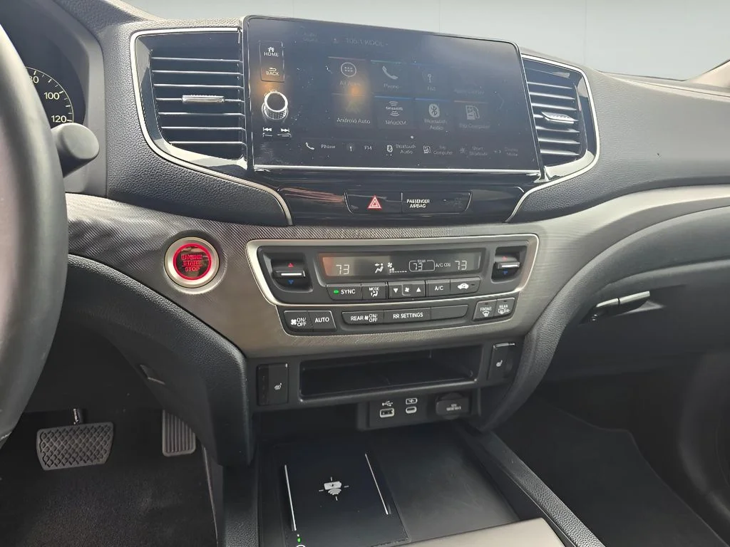 Used 2025 Black Honda RTL image 18