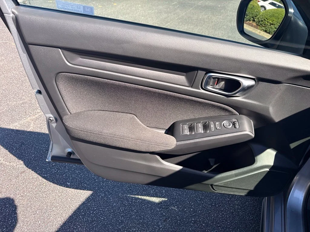 Used 2026 Solar Silver Metallic Honda FWD Sport image 50