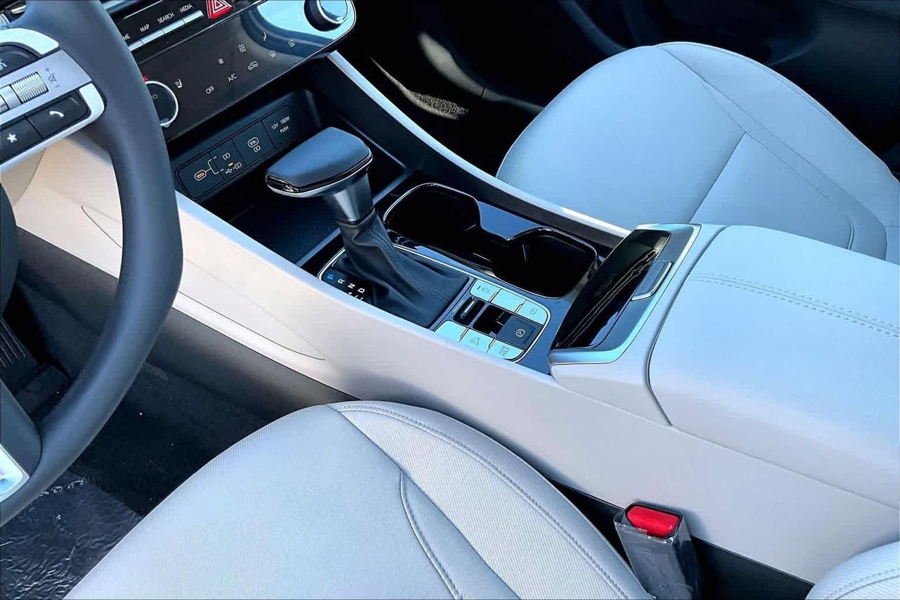 New 2026 Serenity White Pearl Hyundai SEL image 7